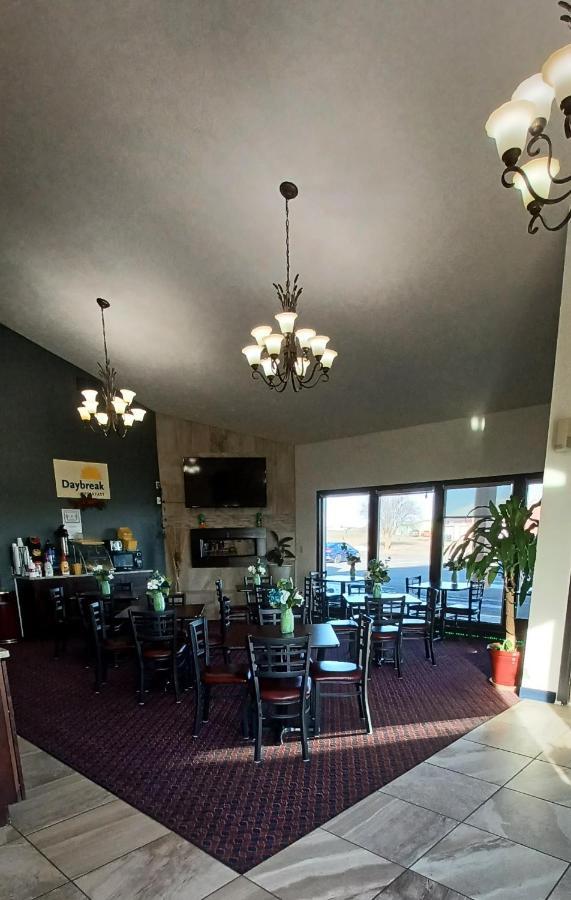 Days Inn By Wyndham Ritzville Bagian luar foto