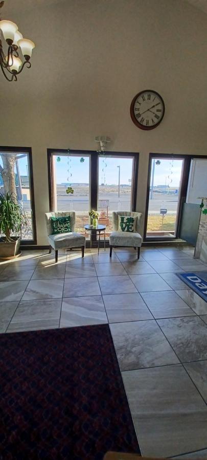 Days Inn By Wyndham Ritzville Bagian luar foto
