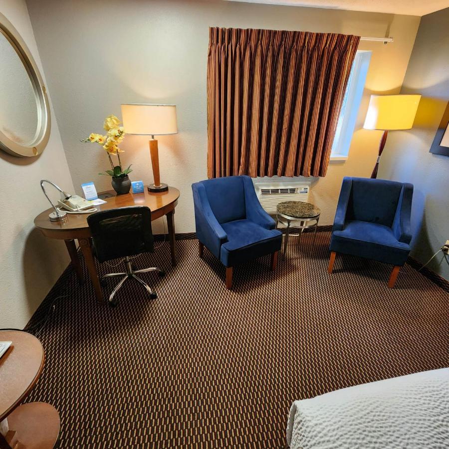 Days Inn By Wyndham Ritzville Bagian luar foto