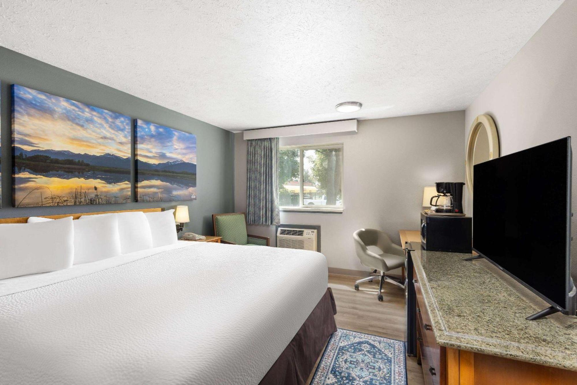Days Inn By Wyndham Ritzville Bagian luar foto