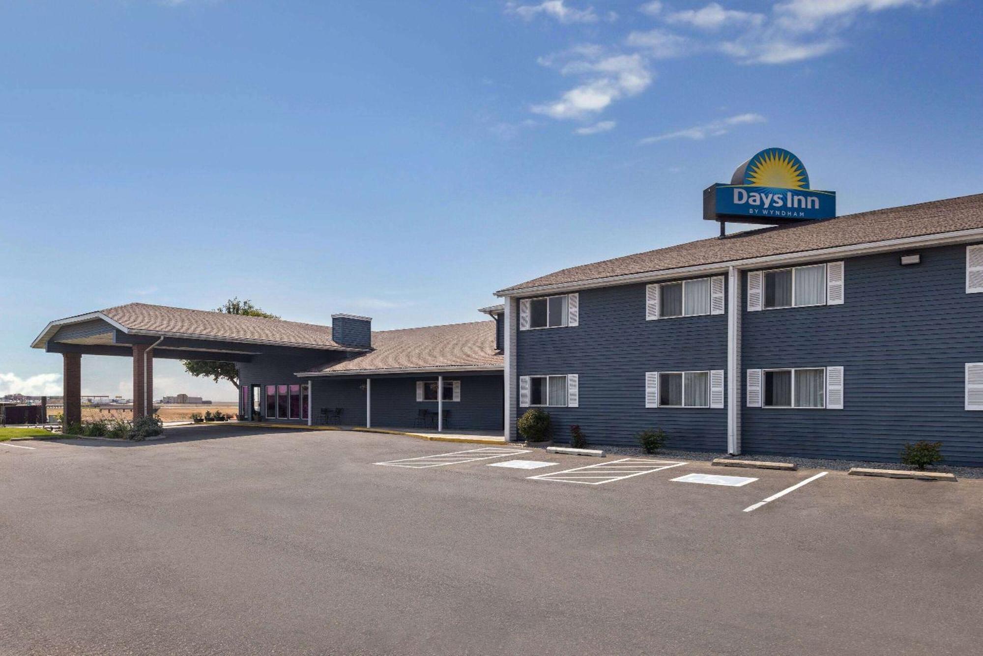 Days Inn By Wyndham Ritzville Bagian luar foto