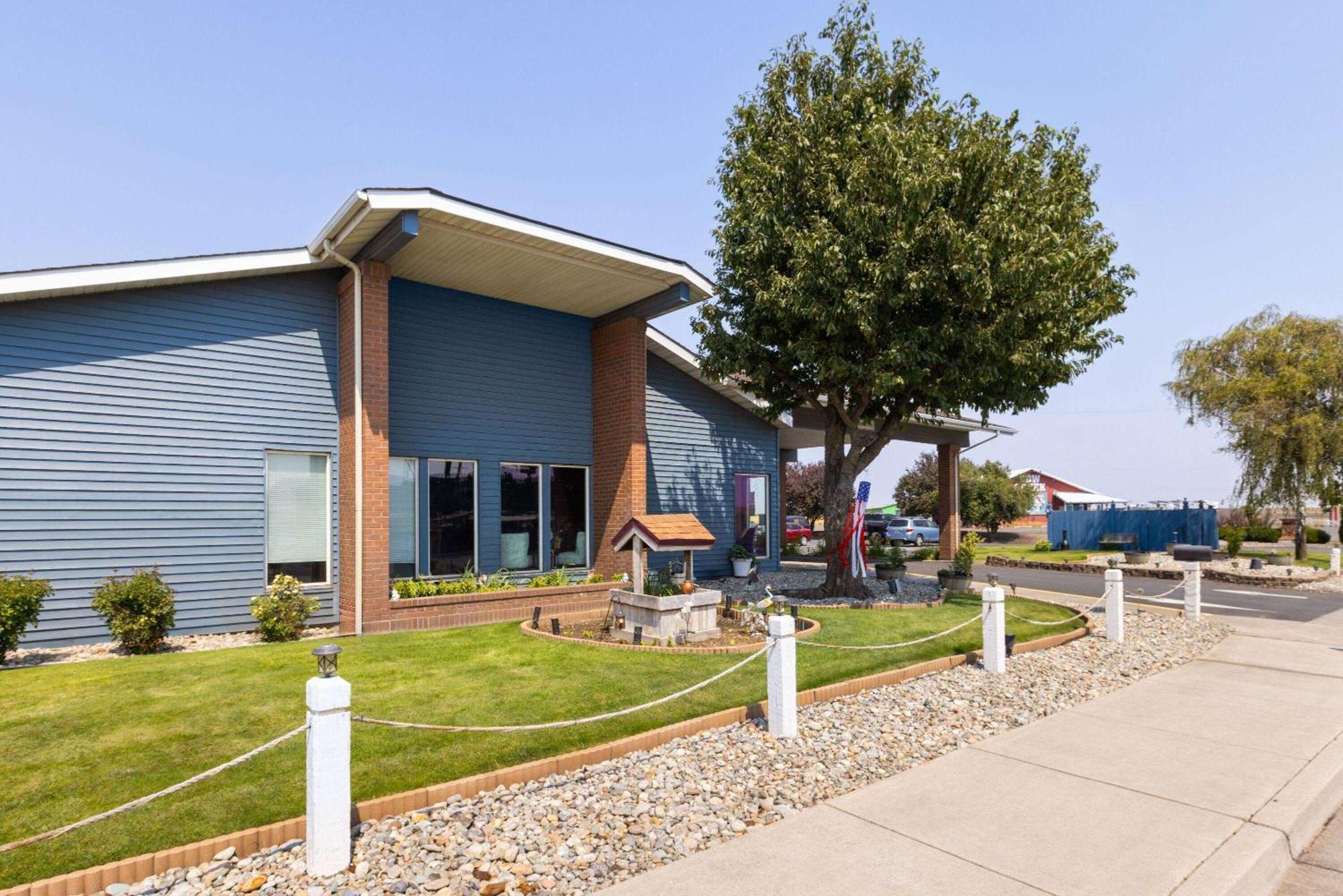 Days Inn By Wyndham Ritzville Bagian luar foto